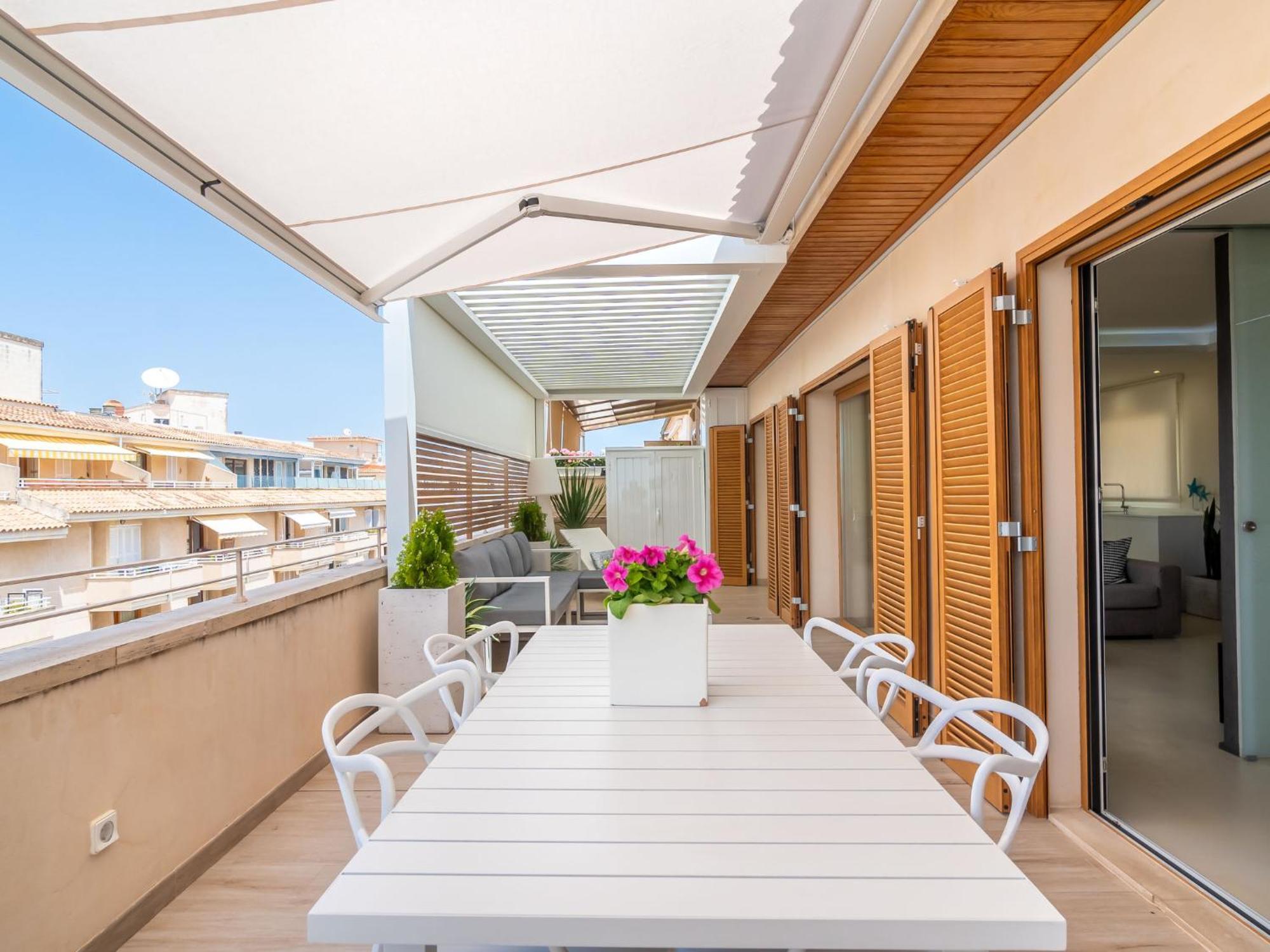 Apartment Attic Sea Views By Interhome
